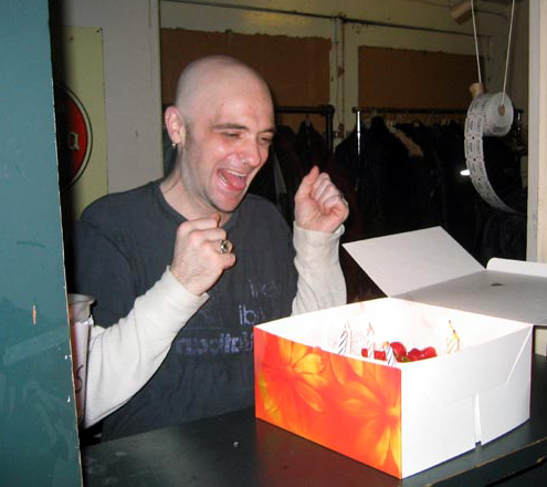 squealing for cake